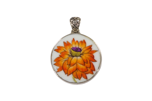 Bold orange round pendant