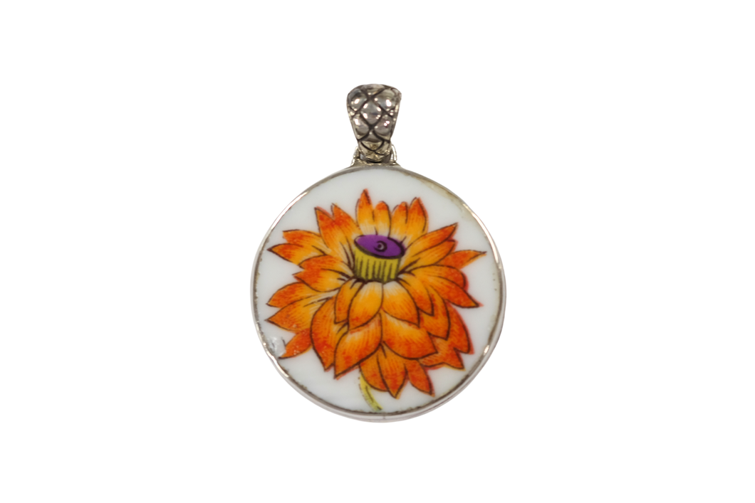 Bold orange round pendant