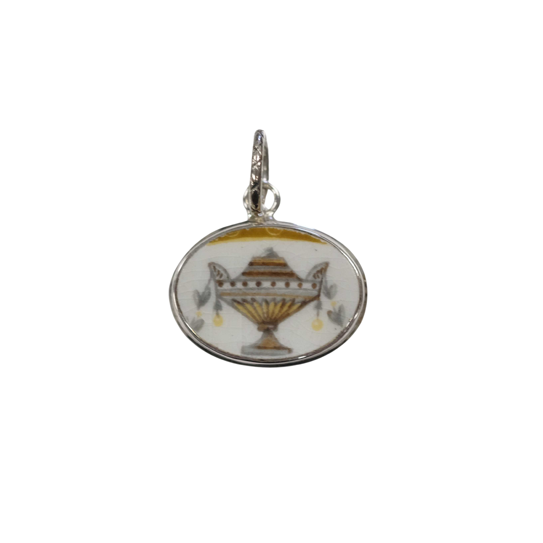 Petite Urn Pendant