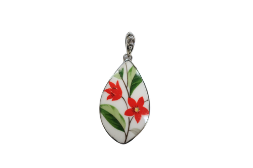 Retro poinsettia pendant