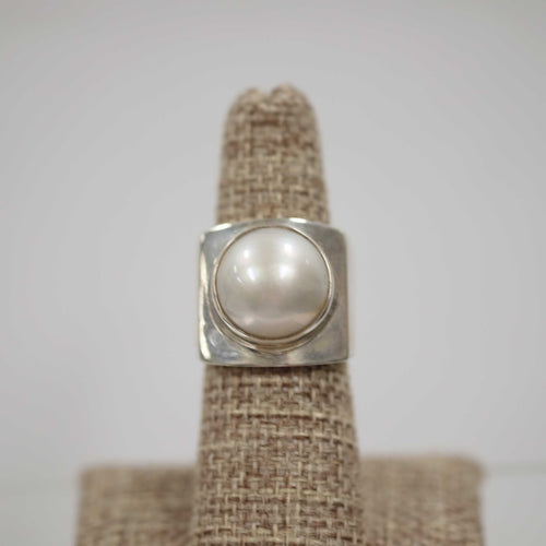 Size 6.5 Pearl Ring