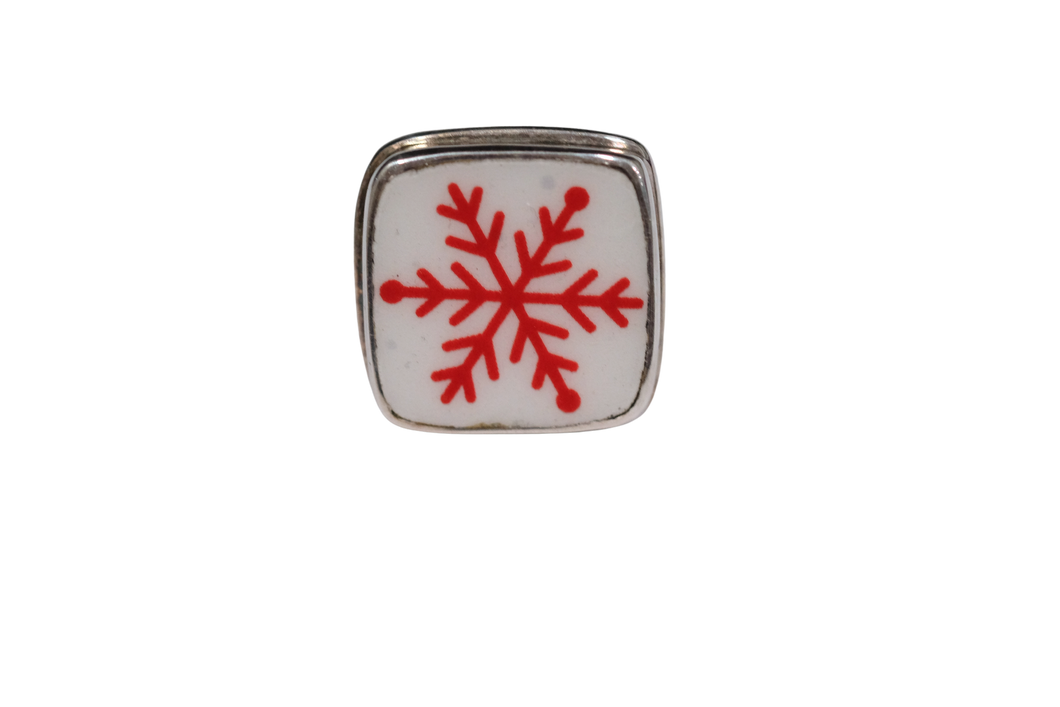 Size 6.5 Red Snowflake Ring