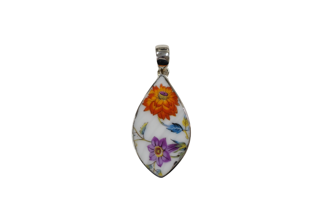 Teardrop floral pendant