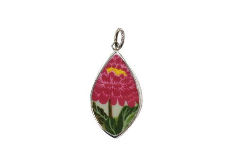 Teardrop pink flower pendant